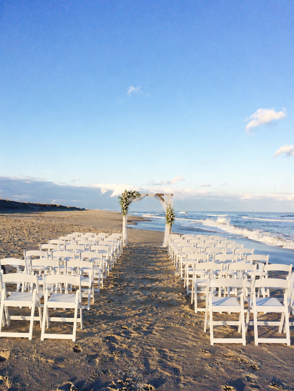 White Resin Folding Chairs (Rental Only)